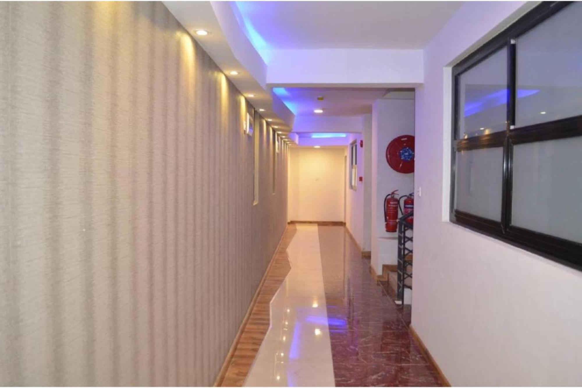 We Hotel & Suites Nairobi Extérieur photo