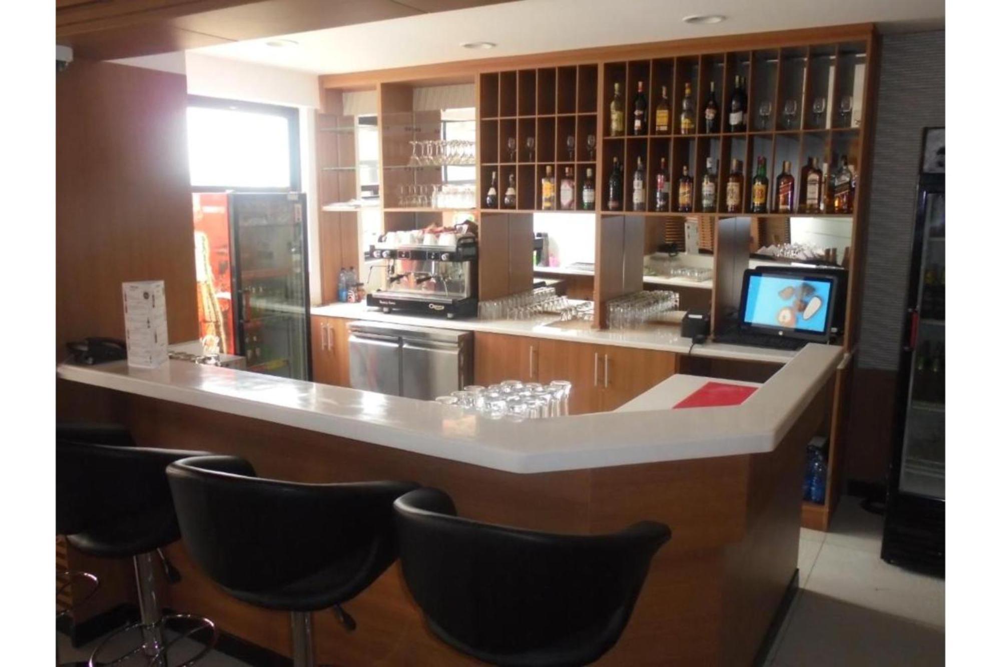 We Hotel & Suites Nairobi Extérieur photo
